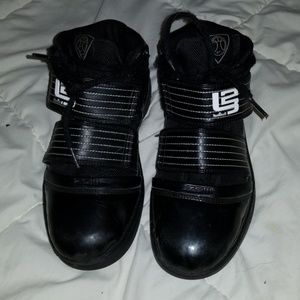 Nike basketball shoes